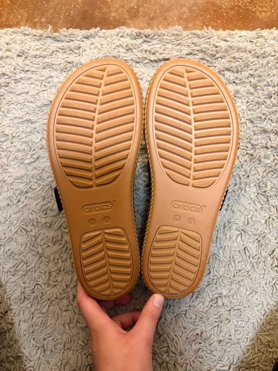 CROCS Women's Brooklyn Buckle Low Wedge - Picture 3 of 4